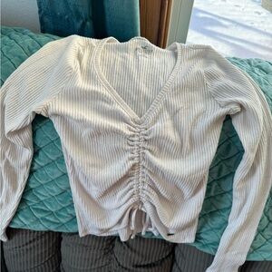 Hollister Juniors sweater